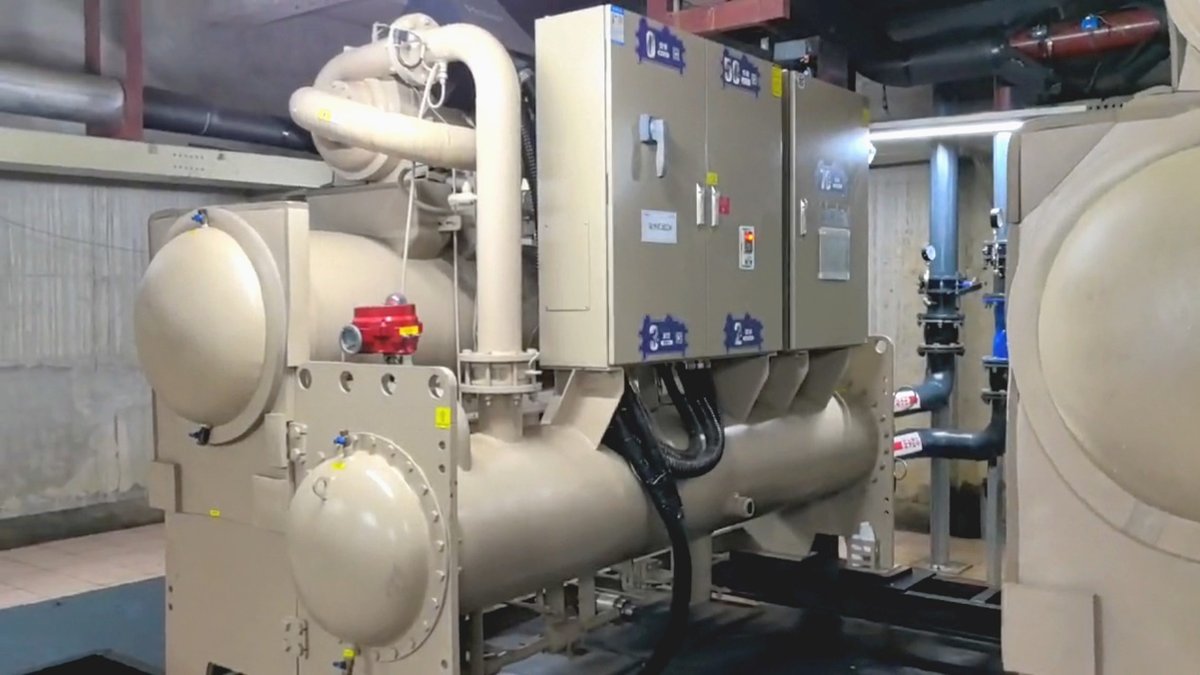 省电一半！重庆一商场改用海尔气悬浮空调：换得值